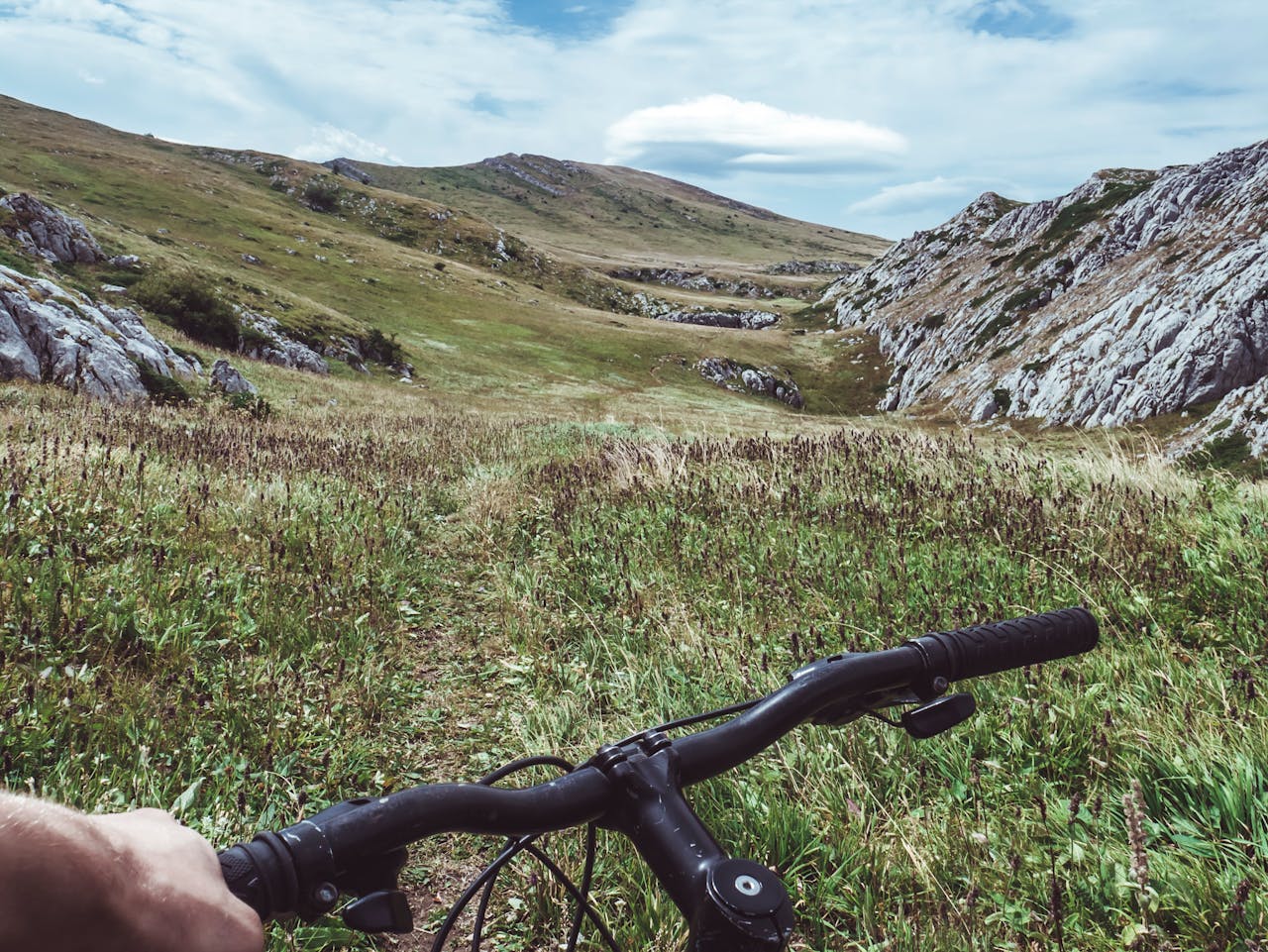 our-story Explore the stunning scenic valley on a thrilling mountain bike trail adventure.